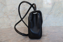 Load image into Gallery viewer, CHANEL  V-Stitch chain shoulder bag Lambskin Black/Gold hadware Shoulder bag 700080193