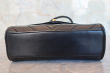 Load image into Gallery viewer, CHANEL  V-Stitch chain shoulder bag Lambskin Black/Gold hadware Shoulder bag 700080193