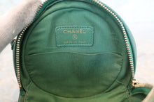 画像をギャラリービューアに読み込む, CHANEL/シャネル ココマークラウンドチェーンショルダーバッグ ラムスキン グリーン/ゴールド金具 ショルダーバッグ 700110042