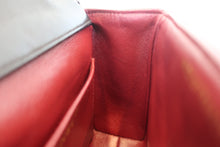 Load image into Gallery viewer, CHANEL  V-Stitch chain shoulder bag Lambskin Black/Gold hadware Shoulder bag 700080193