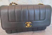 Load image into Gallery viewer, CHANEL Mademoiselle chain shoulder bag Lambskin Gray/Gold hadware Shoulder bag 700080185