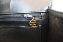 画像をギャラリービューアに読み込む, CHANEL/シャネル 中マトラッセシングルフラップチェーンショルダーバッグ ラムスキン ブラック/ゴールド金具 ショルダーバッグ 700110049