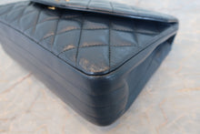 画像をギャラリービューアに読み込む, CHANEL/シャネル マトラッセチェーンショルダーバッグ ラムスキン ネイビー/ゴールド金具 ショルダーバッグ 700100219