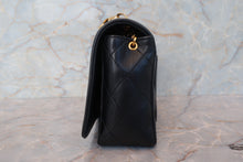 Load image into Gallery viewer, CHANEL Matelasse chain shoulder bag Lambskin Black/Gold hadware Shoulder bag 700080190