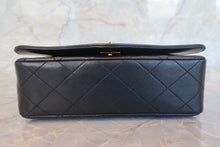 Load image into Gallery viewer, CHANEL Matelasse chain shoulder bag Lambskin Black/Gold hadware Shoulder bag 700080190