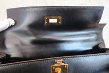 Load image into Gallery viewer, HERMES KELLY 28 Box carf leather Black 〇U Engraving Shoulder bag 700070192