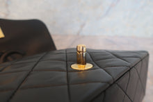 Load image into Gallery viewer, CHANEL Matelasse chain shoulder bag Lambskin Black/Gold hadware Shoulder bag 700080190