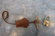 将图片加载到图库查看器,HERMES KELLY 32 Graine Couchevel leather Gold □C刻印 Shoulder bag 800050070