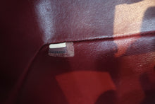 Load image into Gallery viewer, CHANEL Matelasse chain shoulder bag Lambskin Black/Gold hadware Shoulder bag 700080190