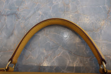 Load image into Gallery viewer, HERMES KELLY 32 Graine Couchevel leather 〇X Engraving Shoulder bag 700120088