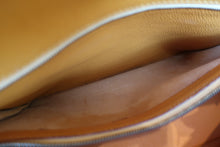 Load image into Gallery viewer, HERMES KELLY 32 Graine Couchevel leather 〇X Engraving Shoulder bag 700120088