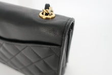 画像をギャラリービューアに読み込む, CHANEL/シャネル マトラッセチェーンショルダーバッグ ラムスキン ブラック/ゴールド金具 ショルダーバッグ 800100145