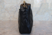 Load image into Gallery viewer, CHANEL Matelasse fringe chain shoulder bag Lambskin Black/Gold hadware Shoulder bag 700080205