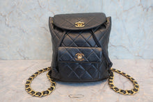 將圖片載入圖庫檢視器 CHANEL/シャネル マトラッセチェーンリュック ラムスキン ブラック/ゴールド金具 リュック 800040037