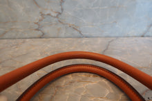 Load image into Gallery viewer, HERMES/BOLIDE 31 Clemence leather Orange □I Engraving Shoulder bag 700120150