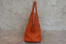 将图片加载到图库查看器,HERMES/BOLIDE 31 Clemence leather Orange □J刻印 Shoulder bag 7000120211