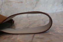 Load image into Gallery viewer, HERMES PICOTIN LOCK CASAQUE MM Clemence leather Pearl gray/Kraft □Q Engraving Hand bag 700110053