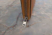 Load image into Gallery viewer, HERMES  Azapp Long Silkin Epsom leather/Silk Gold □O Engraving Wallet 700070222