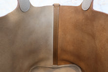 将图片加载到图库查看器,HERMES PICOTIN LOCK CASAQUE MM Clemence leather Pearl gray/Kraft □Q刻印 Hand bag 700110053