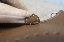 將圖片載入圖庫檢視器 HERMES/エルメス エブリンTPM トリヨンクレマンス エトゥープ Y刻印 ショルダーバッグ 800040118