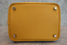 将图片加载到图库查看器,HERMES PICOTIN LOCK PM Tressage Epsom leather Jaune ambre/Brique/White C刻印 Hand bag 800040068