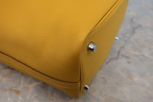 将图片加载到图库查看器,HERMES PICOTIN LOCK PM Tressage Epsom leather Jaune ambre/Brique/White C刻印 Hand bag 800040068
