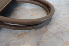 Load image into Gallery viewer, HERMES BIRKIN 30 Togo leather Etoupe gray R Engraving Hand bag 700100005