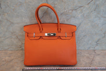 Load image into Gallery viewer, HERMES BIRKIN 30 Togo leather Orange □L Engraving Hand bag 700080142