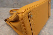 Load image into Gallery viewer, HERMES BIRKIN 30 Clemence leather Jaune d'or □Q Engraving Hand bag 700120133