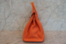 Load image into Gallery viewer, HERMES BIRKIN 30 Togo leather Orange □L Engraving Hand bag 700080142