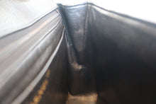 画像をギャラリービューアに読み込む, CHANEL/シャネル マドモアゼルチェーンショルダーバッグ キャビアスキン ブラック/ゴールド金具 ショルダーバッグ 800030052