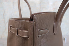 Load image into Gallery viewer, HERMES BIRKIN 30 Togo leather Etoupe gray R Engraving Hand bag 700100005
