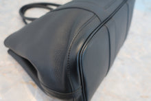 将图片加载到图库查看器,HERMES GARDEN TWILLY TPM Gulliver leather Black □I刻印 Tote bag 800040110