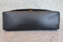 Load image into Gallery viewer, CHANEL Diana matelasse chain shoulder bag Lambskin Black/Gold hadware Shoulder bag 800090060