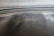 Load image into Gallery viewer, CHANEL Triple CC Chain shoulder Caviar skin Black/Gold hadware Shoulder bag 800060041