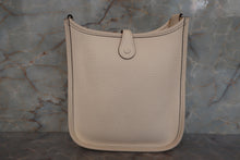 Load image into Gallery viewer, HERMES  EVELYNE TPM Clemence leather Nata Y Engraving Shoulder bag 700100037