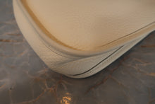 Load image into Gallery viewer, HERMES  EVELYNE TPM Clemence leather Nata Y Engraving Shoulder bag 700100037