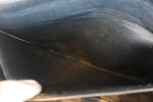 Load image into Gallery viewer, CHANEL Matelasse trapezoid hand bag Caviar skin Black/Gold hadware Hand bag 700120102