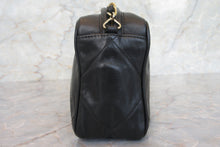 Load image into Gallery viewer, CHANEL Matelasse fringe chain shoulder bag Lambskin Black/Gold hadware Shoulder bag 700030010