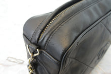 Load image into Gallery viewer, CHANEL Matelasse fringe chain shoulder bag Lambskin Black/Gold hadware Shoulder bag 700030010