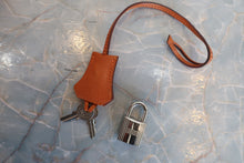 画像をギャラリービューアに読み込む, HERMES/エルメス ボリード31 シェーブル オレンジ □H刻印 ショルダーバッグ 800010140