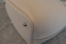 将图片加载到图库查看器,HERMES PICOTIN LOCK TOUCH MM Clemence leather/Swift leather Craie T刻印 Hand bag 800070092