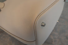 将图片加载到图库查看器,HERMES PICOTIN LOCK TOUCH MM Clemence leather/Swift leather Craie T刻印 Hand bag 800070092