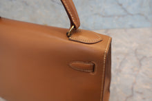 画像をギャラリービューアに読み込む, HERMES/エルメス ケリー28 クシュベル ゴールド ショルダーバッグ 800040071