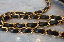 Load image into Gallery viewer, CHANEL Matelasse chain shoulder bag Lambskin Black/Gold hadware Shoulder bag 700120105