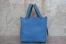 Load image into Gallery viewer, HERMES PICOTIN LOCK TOUCH MM Clemence leather/Swift leather Blue paradise T Engraving Hand bag 700100006