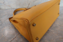 画像をギャラリービューアに読み込む, HERMES/エルメス ケリー28 クシュベル ジョーヌ 〇Y刻印 ショルダーバッグ 700110026