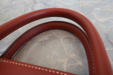 画像をギャラリービューアに読み込む, HERMES/エルメス オータクロア32 ボックスカーフ ブリック □B刻印 ハンドバッグ 700050001