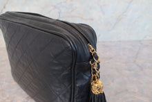 Load image into Gallery viewer, CHANEL Matelasse fringe chain shoulder bag Lambskin Black/Gold hadware Shoulder bag 700120126