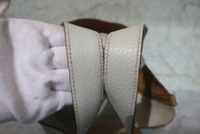 将图片加载到图库查看器,HERMES PICOTIN LOCK CASAQUE MM Clemence leather Pearl gray/Kraft □Q刻印 Hand bag 800010160